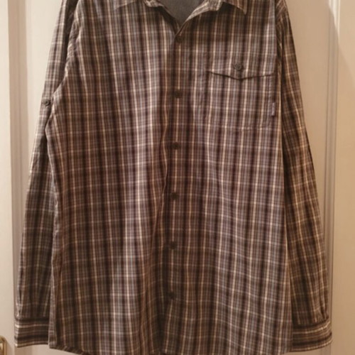 Columbia Omni-Wick long sleeve shirt XL like new, unworn