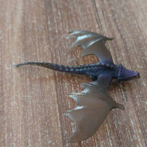 How to Train Your Dragon figure like new, length 8cm