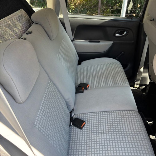 Opel Agila 1.2 petrol 2006 compact car