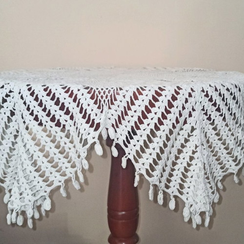 Handmade knitted vintage tablecloth doily like new