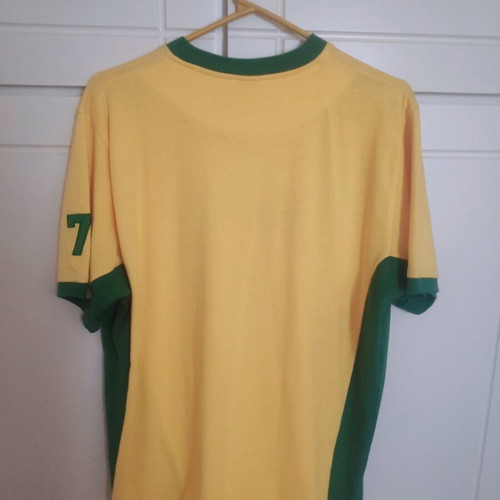 Brasil National Team T-shirt like new, size Large