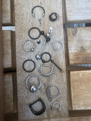 Piercing set new, black and grey