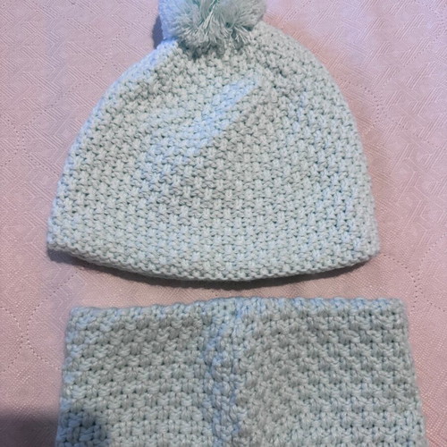 Hat and headband set turquoise with warm lining new