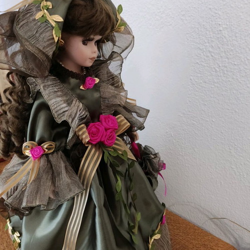 Porcelain doll used 45cm in very good condition