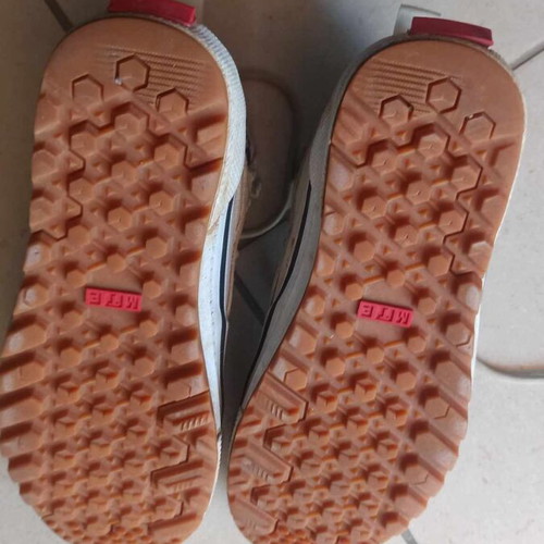 Vans MTE Goretex shoes used, fully waterproof, white