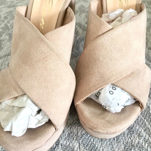 Sante high-heeled suede sandals size 37 nude, lightly worn