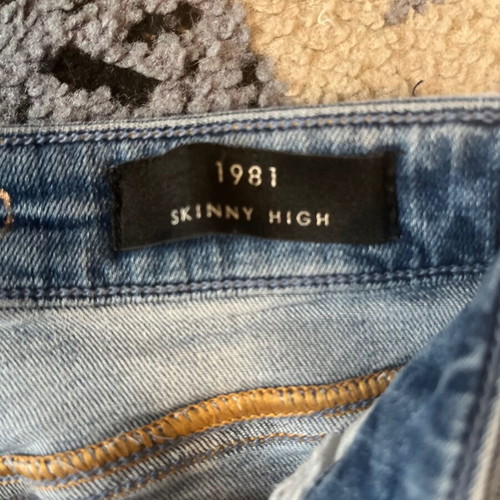 Guess women's jeans like new, blue, sizes M and L