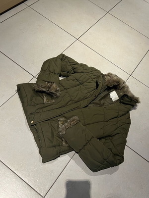 Olive jacket used size S with fur trim green