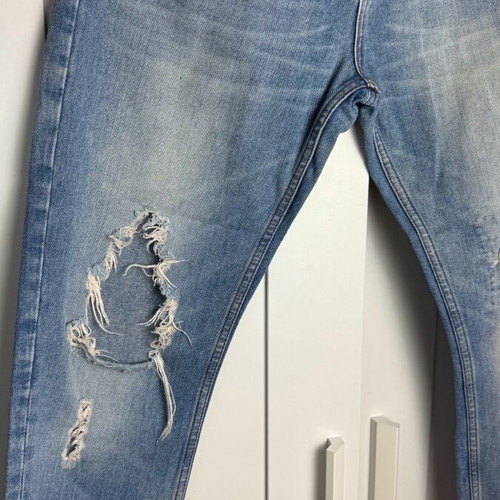 Zara Jean Capri wide fit size 36 used with rips