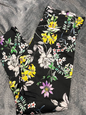 Floral pants H&M like new, elastic, size S