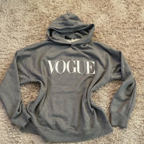 Vogue hoodie gray XXL like new