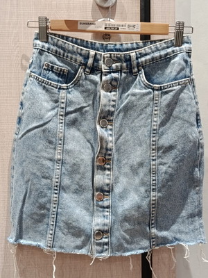 H&M denim skirt XS like new, blue