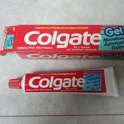 Colgate Gel toothpaste pack like new, 1980s collectible