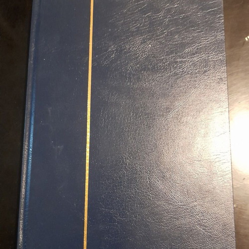 Worldwide stamp collection in A5 album like new, 8 pages