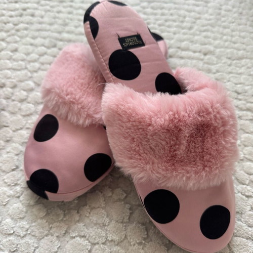 Victoria’s Secret pink slippers with polka dots and fur like new, size 36