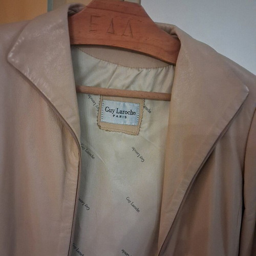 Guy Laroche women's leather coat used, size small, beige