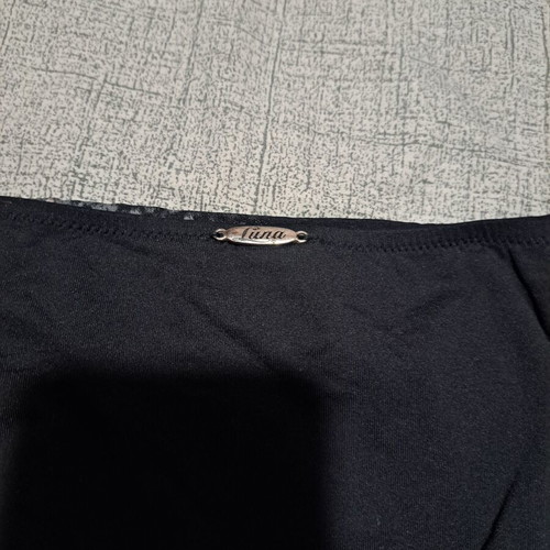 Luna bikini bottom like new, black and silver, size M