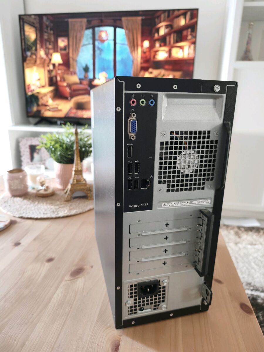 デル Vostro 3667/i7-6700/8GB/SSD480GB Dell Vostro 3667 used desktop i3-6100… - € 130,00 - Vendora.cy