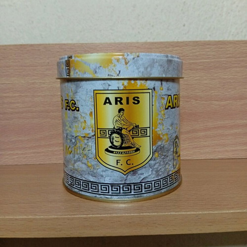 Aris metal box used in good condition