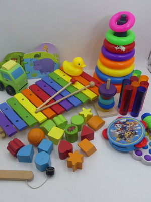 Baby toys set used with xylophone and rings