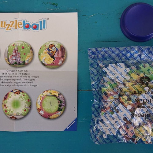 Vintage Puzzleball with Disney Belle, new, Ravensburger 2011