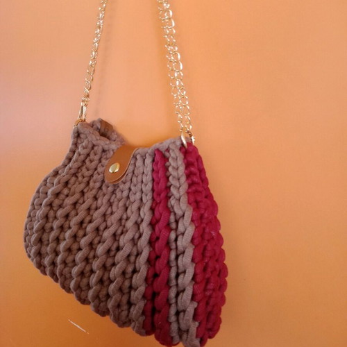 Knitted crossbody bag new, handmade with cotton yarn