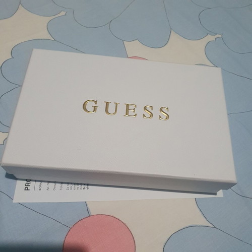 Guess wallet new