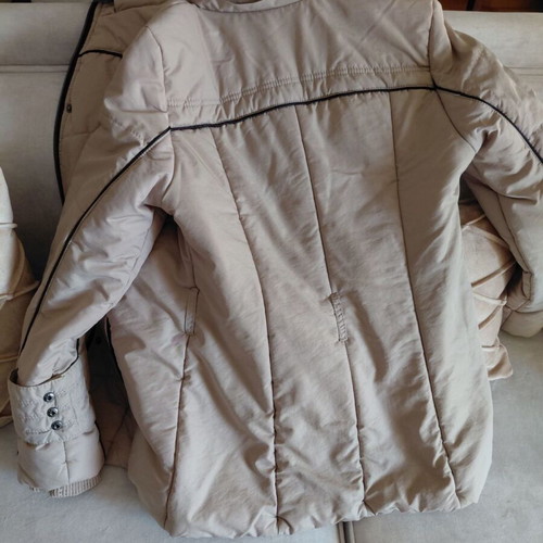 Women's beige winter jacket with removable hood and animal print lining, like new