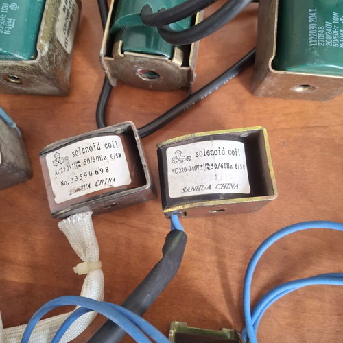 Electromagnetic Valve Coils for Air Conditioners used, 55 pieces various types
