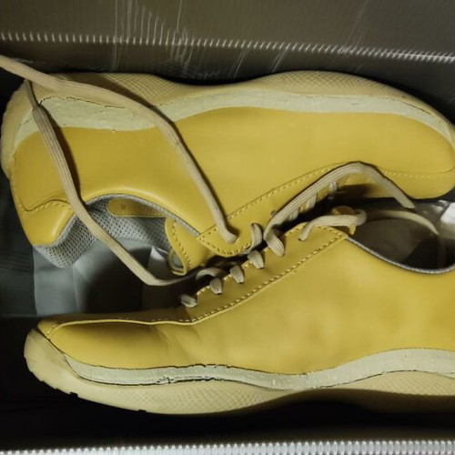 Prada leather shoes No 42 like new, beige loafers