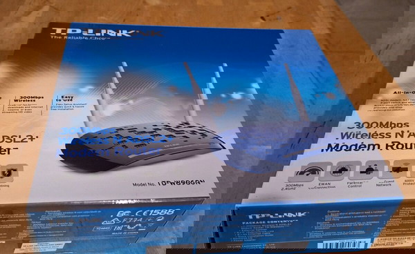 TP-LINK Modem Router ADSL2+