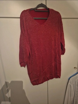 Red dress new with sparkles, one size