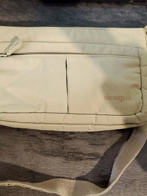 Seagull shoulder bag like new, khaki with multiple pockets