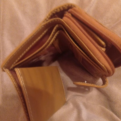 Wallet slightly used, 12x9 cm