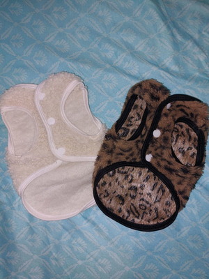 Μπουφάν μικρού σκύλου σαν καινούργιο, 2 τεμάχια