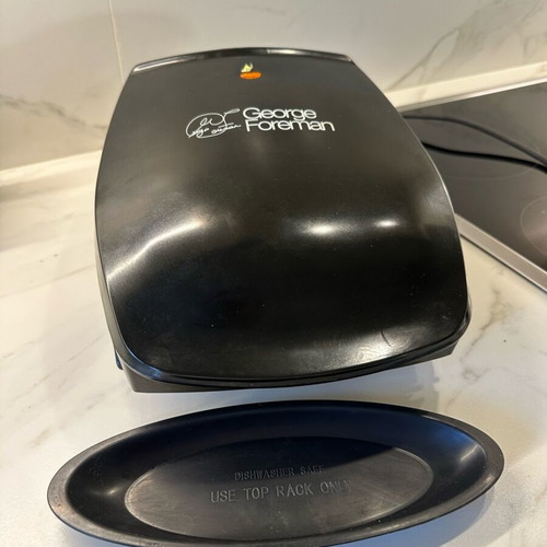 George Foreman Grill like new, grill sandwich maker