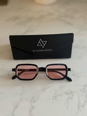 AV Sunglasses Kaia new, black and pink