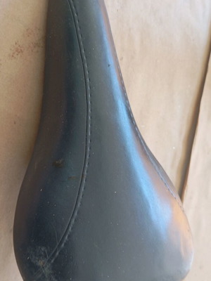 Bicycle saddle used