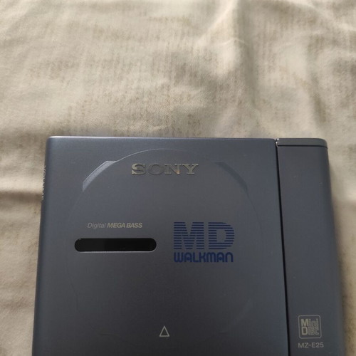 Sony MD Walkman MZ-E25 vintage