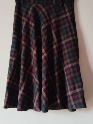 Φούστα μίντι χειμωνιάτικη μεταχειρισμένη Attrattivo πολύχρωμη, μέγεθος S