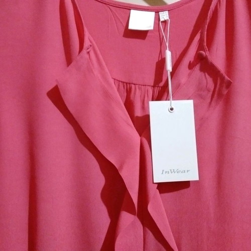 In Wear crepe blouse pink new, size L