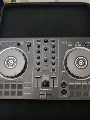 Pioneer DDJ-RB & Βαλίτσα MAGMA