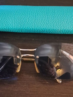 Vogue sunglasses used, vintage, blue, with case
