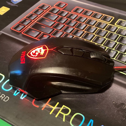 MSI gaming mouse M88 used, 6400 DPI, medium class