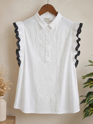 DejaVu white blouse with lace and ruffles size S like new