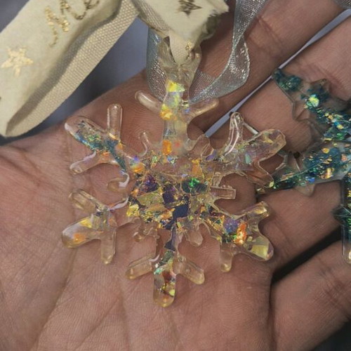 Handmade snowflake ornament from liquid glass for Christmas tree new