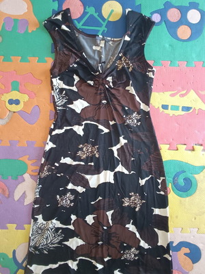 More and more no 40 large dress like new with elasticity