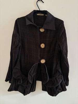 Brown shirt cottage style used in excellent condition