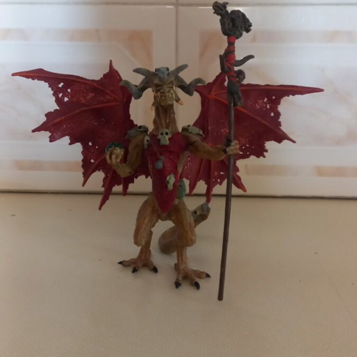 Plastoy Red Magic Dragon Action Figure like new