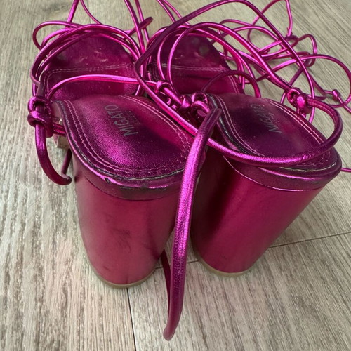 Migato sandals like new with laces and chunky fuchsia heel